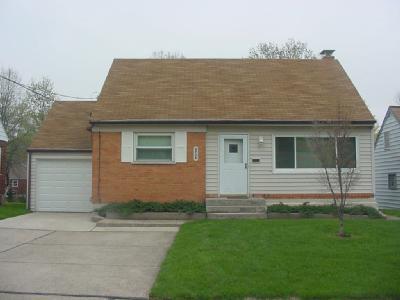 8756 Daly Rd, Cincinnati, OH 45231 photo 3