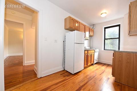 5087 Midfield Rd, Cincinnati, OH 45244 photo 6