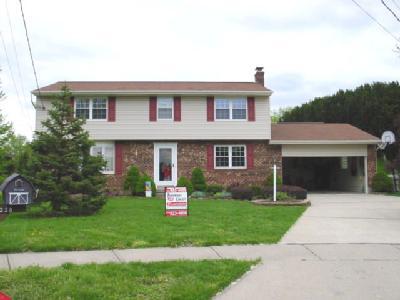 3229 Pegroy Ct, Cincinnati, OH 45239 photo 3