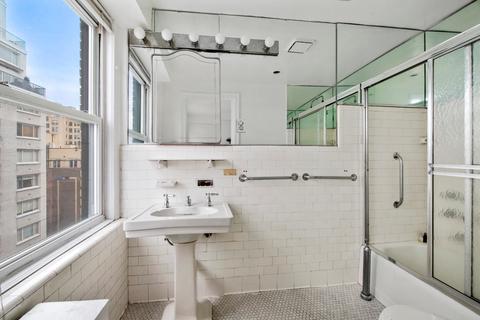 4308 Kugler Mill Rd, Cincinnati, OH 45236 photo 5