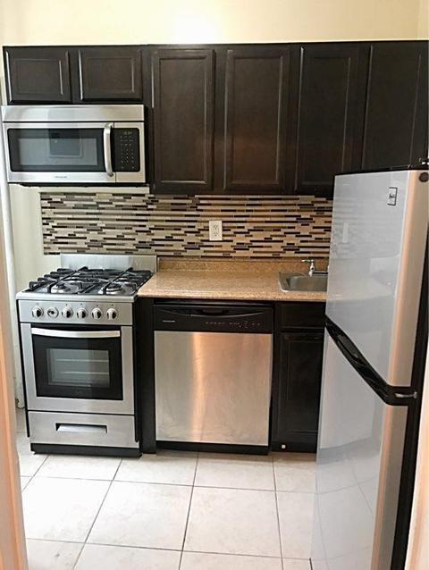 691 Christopal Dr, Cincinnati, OH 45231 photo 1