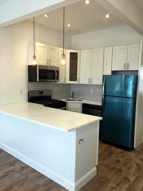 3528 Shaw Ave, Cincinnati, OH 45208 photo 1