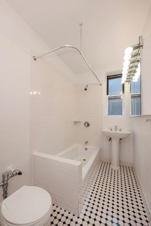 6567 Rainbow Ln, Cincinnati, OH 45230 photo 5