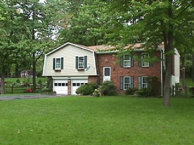 3992 Benjamin Dr, Cincinnati, OH 45245 photo 3