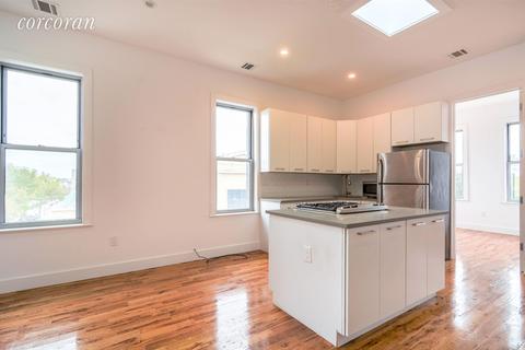 113 Central Ave, Blanchester, OH 45107 photo 4