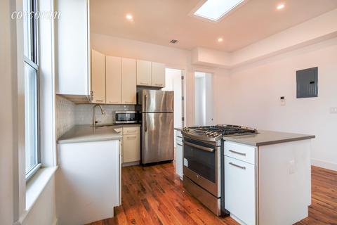 113 Central Ave, Blanchester, OH 45107 photo 5