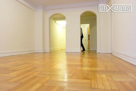 1735 Springdale Rd, Cincinnati, OH 45231 photo 2