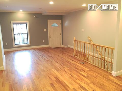 4473 Valence Dr, Cincinnati, OH 45238 photo 2