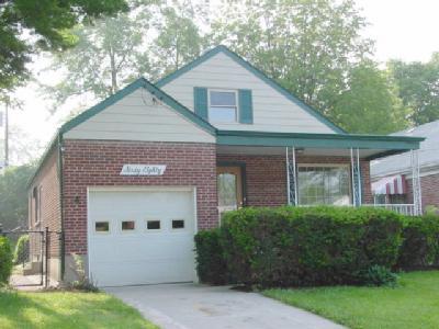 6080 Yosemite Dr, Cincinnati, OH 45237 photo 2