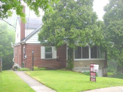3955 Farrell Dr, Cincinnati, OH 45211 photo 1