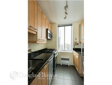 1280 Section Rd, Cincinnati, OH 45237 photo 4