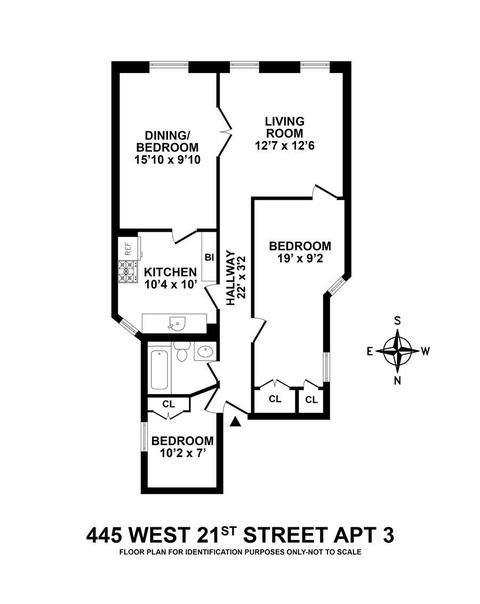 3 Hedgerow Ln, Cincinnati, OH 45220 photo 2