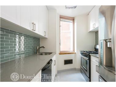 5619 Glenview Ave, Cincinnati, OH 45224 photo 7
