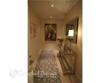 930 Corwin Ave, Hamilton, OH 45015 photo 5