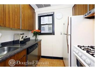 8800 Daly Rd, Cincinnati, OH 45231 photo 10