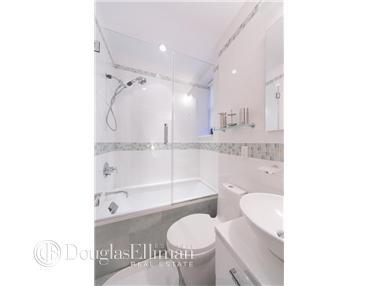 1100 Seton Ave, Cincinnati, OH 45205 photo 6