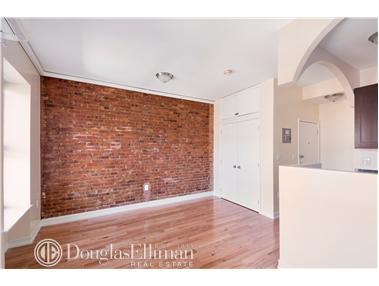 5763 Summit View Ct, Cincinnati, OH 45247 photo 4