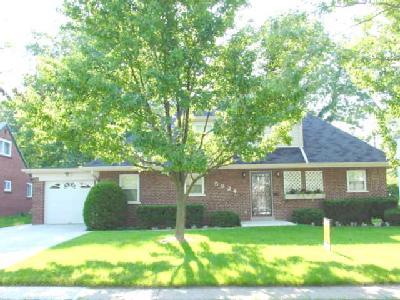 5824 Robison Rd, Cincinnati, OH 45213 photo 3