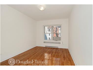 3000 Limestone Cir, Cincinnati, OH 45239 photo 11