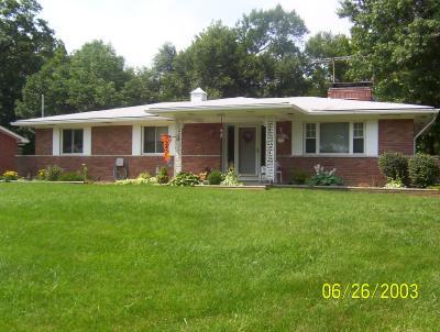 4173 Timberpoint Dr, Cincinnati, OH 45247 photo 2
