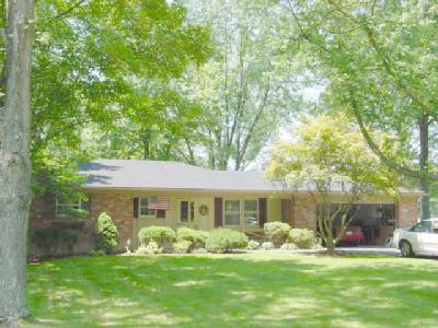 537 Lang Rd, Cincinnati, OH 45244 photo 3