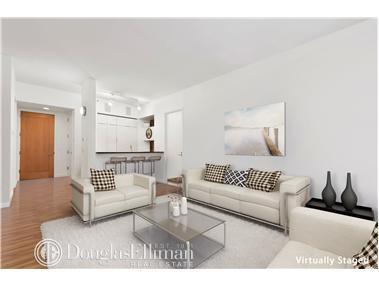 3307 Maplecrest Pl, Cincinnati, OH 45209 photo 4