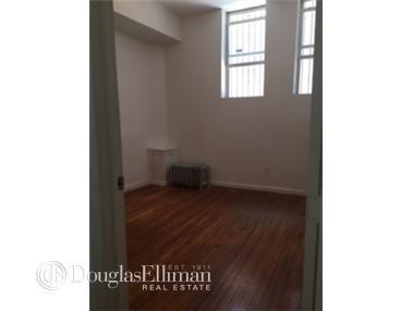 436 Meadowcrest Rd, Cincinnati, OH 45231 photo 6
