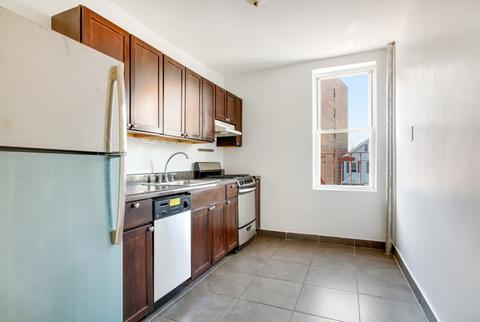 863 Kemper Rd, Forest Park, OH 45240 photo 1