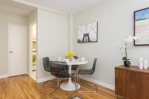 2943 Temple Ave, Cincinnati, OH 45211 photo 4