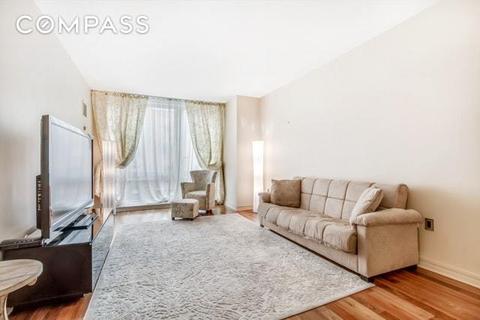3782 Broadview Dr, Cincinnati, OH 45208 photo 1