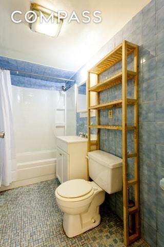532 Bessinger Dr, Forest Park, OH 45240 photo 5