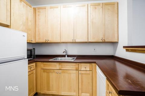5175 Brasher Ave, Blue Ash, OH 45242 photo 5