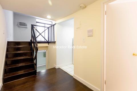 3462 Trimble Ave, Cincinnati, OH 45207 photo 3