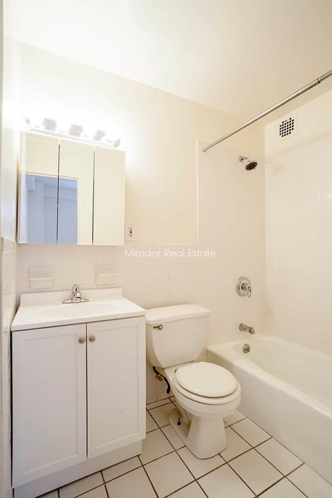 3645 Edwards Rd, Cincinnati, OH 45208 photo 2