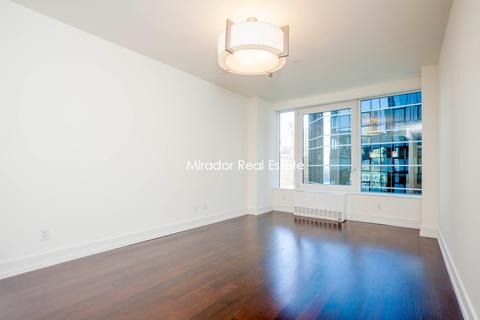 3905 Brigadoon Dr, Cincinnati, OH 45255 photo 4