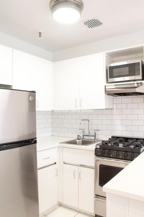 2129 E Hill Ave, Cincinnati, OH 45208 photo 11