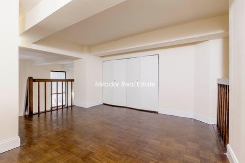 2137 Rangoon Ave, Forest Park, OH 45240 photo 6