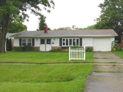 708 Sharon Rd, Forest Park, OH 45240 photo 3