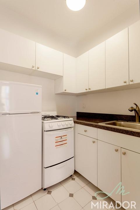 36 Arcadia Pl, Cincinnati, OH 45208 photo 4