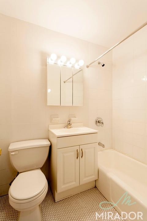 36 Arcadia Pl, Cincinnati, OH 45208 photo 5