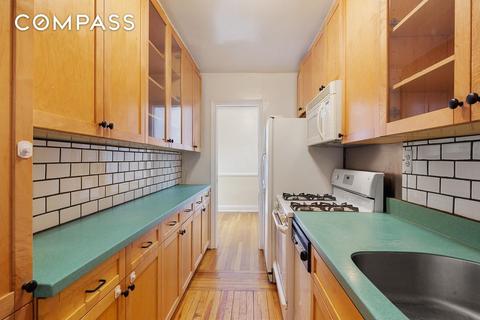 2833 Claypole Ave, Cincinnati, OH 45204 photo 8