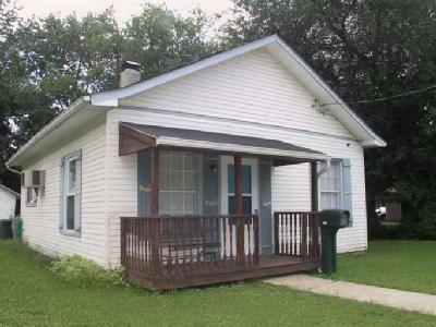 667 Spring St, Williamsburg, OH 45176 photo 1