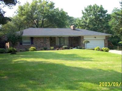 3621 Riehle Rd, Cincinnati, OH 45247 photo 1