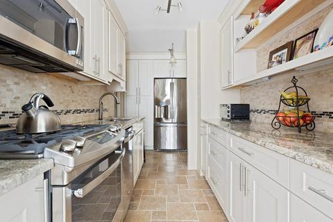 7060 Clovernook Ave, Cincinnati, OH 45231 photo 5