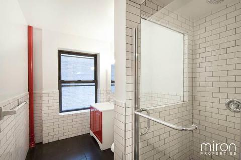 4231 Cherry St, Cincinnati, OH 45223 photo 8