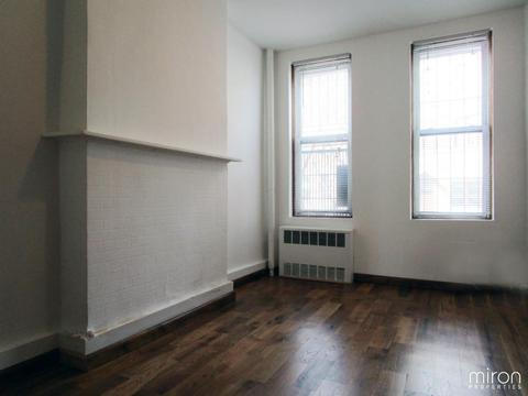 4786 Beechwood Rd, Cincinnati, OH 45244 photo 6