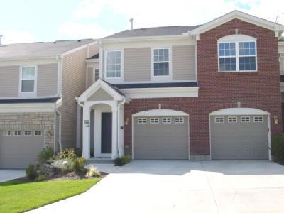 2403 Buddleia Ct, Cincinnati, OH 45239 photo 3