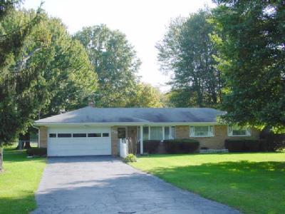 770 Jarole Dr, Cincinnati, OH 45245 photo 3
