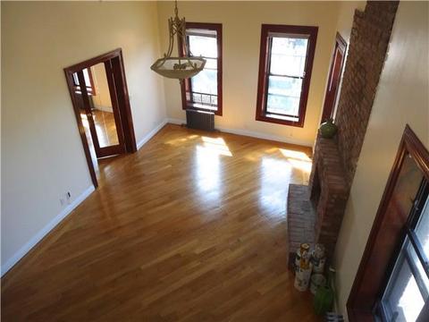 770 Jarole Dr, Cincinnati, OH 45245 photo 4