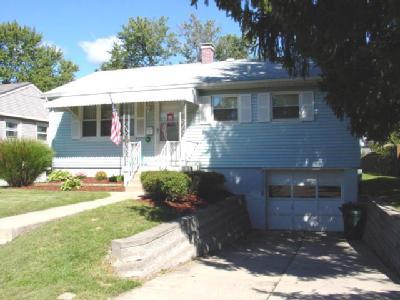 3374 Robinet Dr, Cincinnati, OH 45238 photo 3